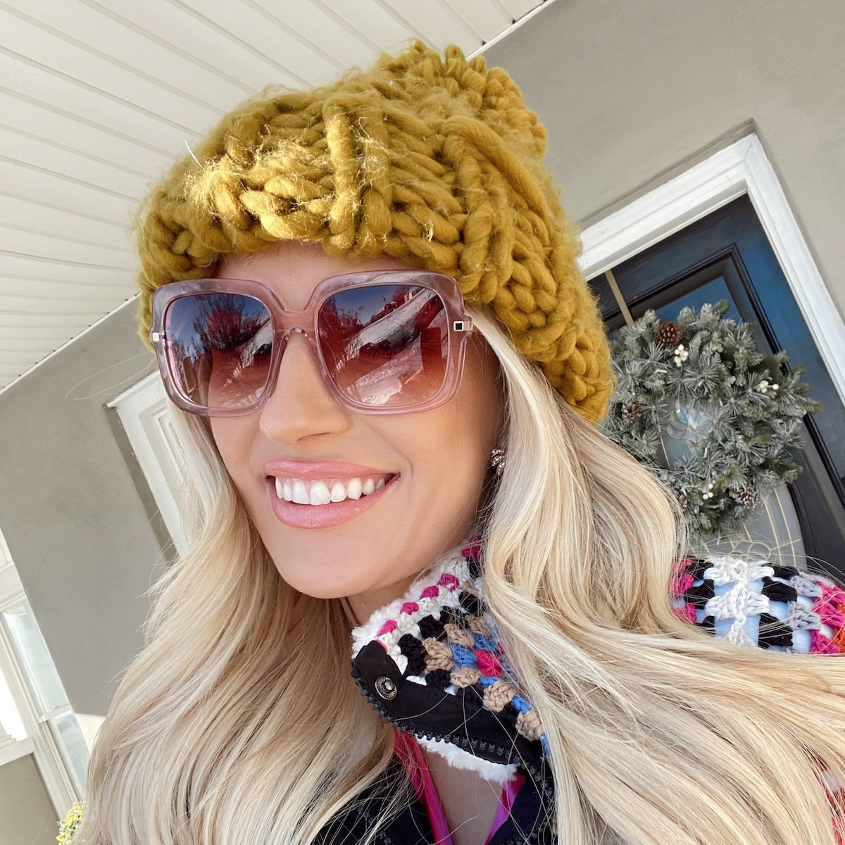 SANDRA - LIGHT PINK CRYSTAL + GLASSES - Image 8