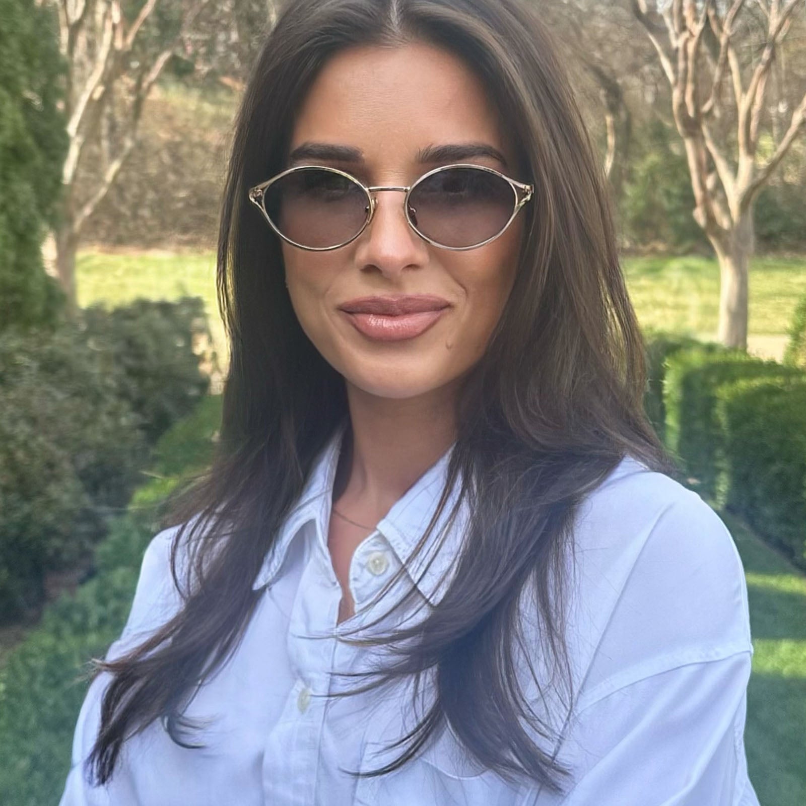JESSIE JAMES DECKER - LIMONCELLO + GOLD + MILKY BLUE PEARL + GREY GRADIENT SUNGLASSES - Image 5