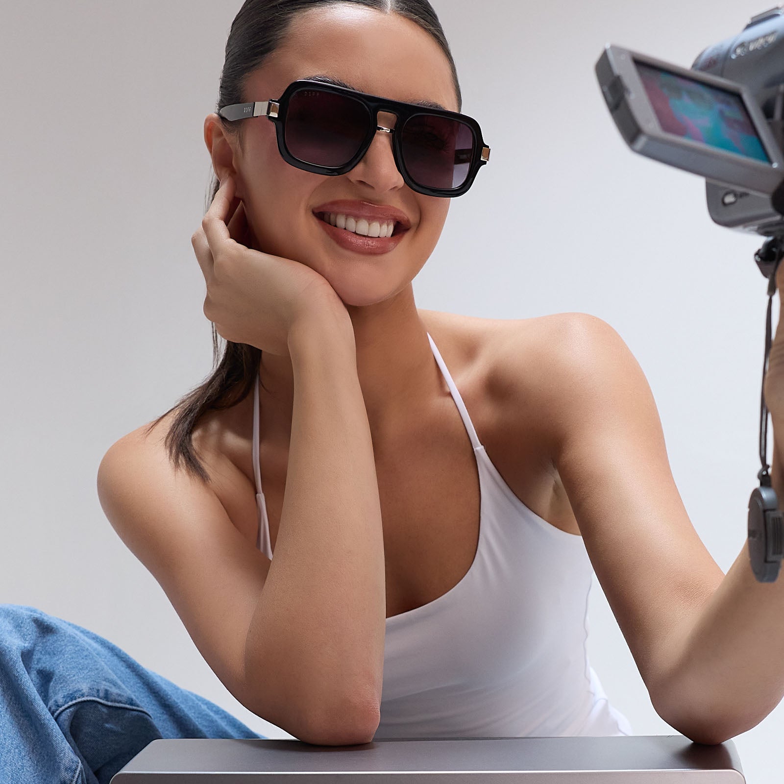 NAOMI - BLACK + GREY GRADIENT SUNGLASSES - Image 6