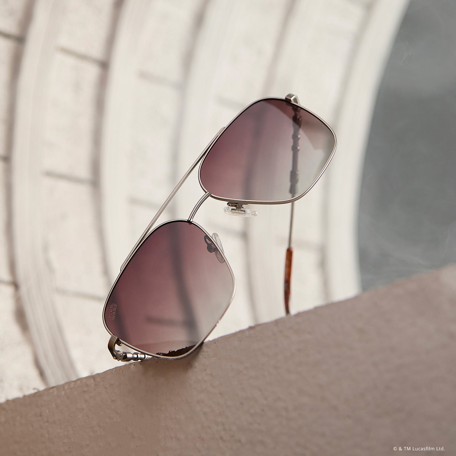 HAN SOLO™ 2.0 - BRUSHED DARK BLASTER GREY METAL + BROWN GRADIENT + POLARIZED SUNGLASSES - Image 6