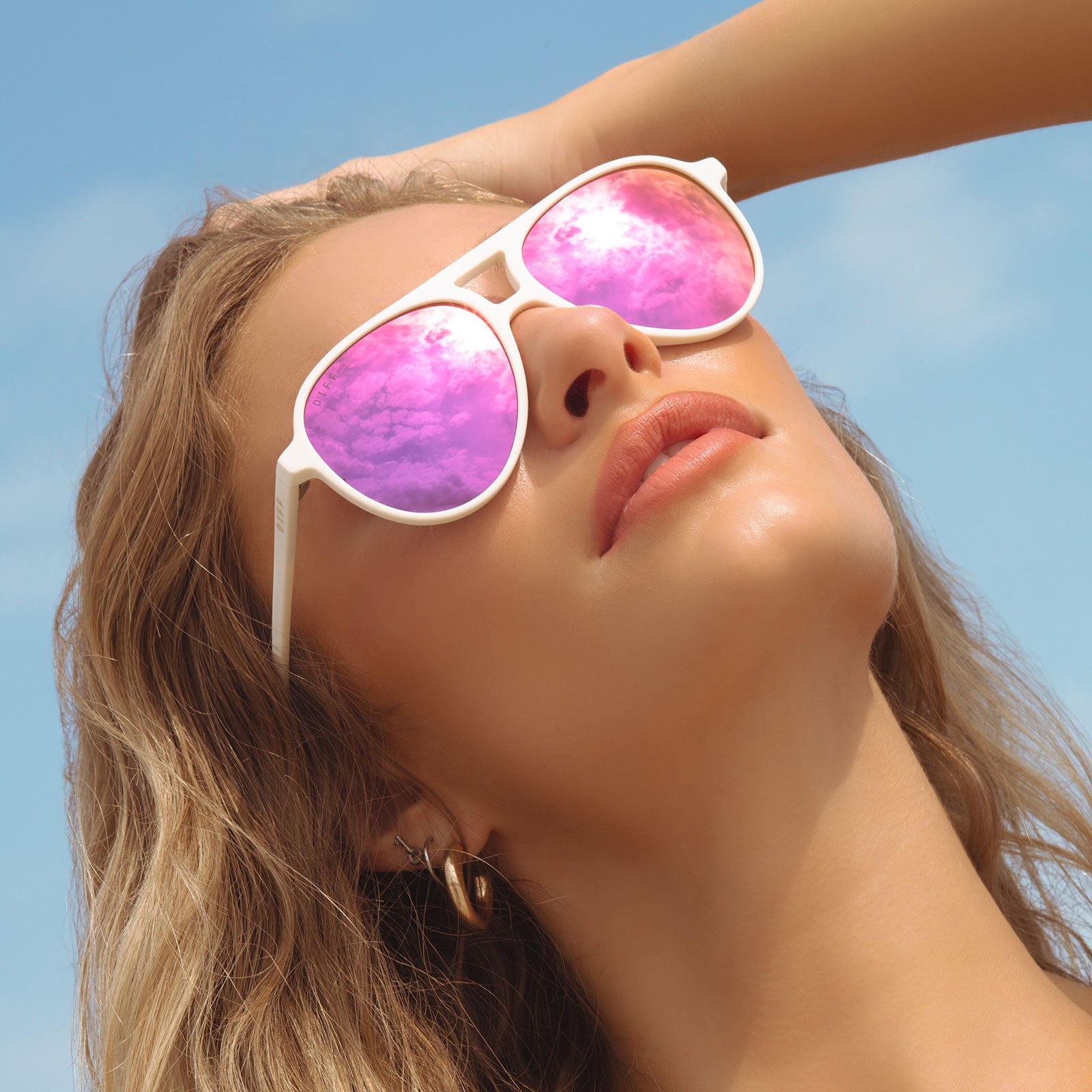 TOSCA II - MATTE WHITE + PINK RUSH MIRROR SUNGLASSES - Image 6