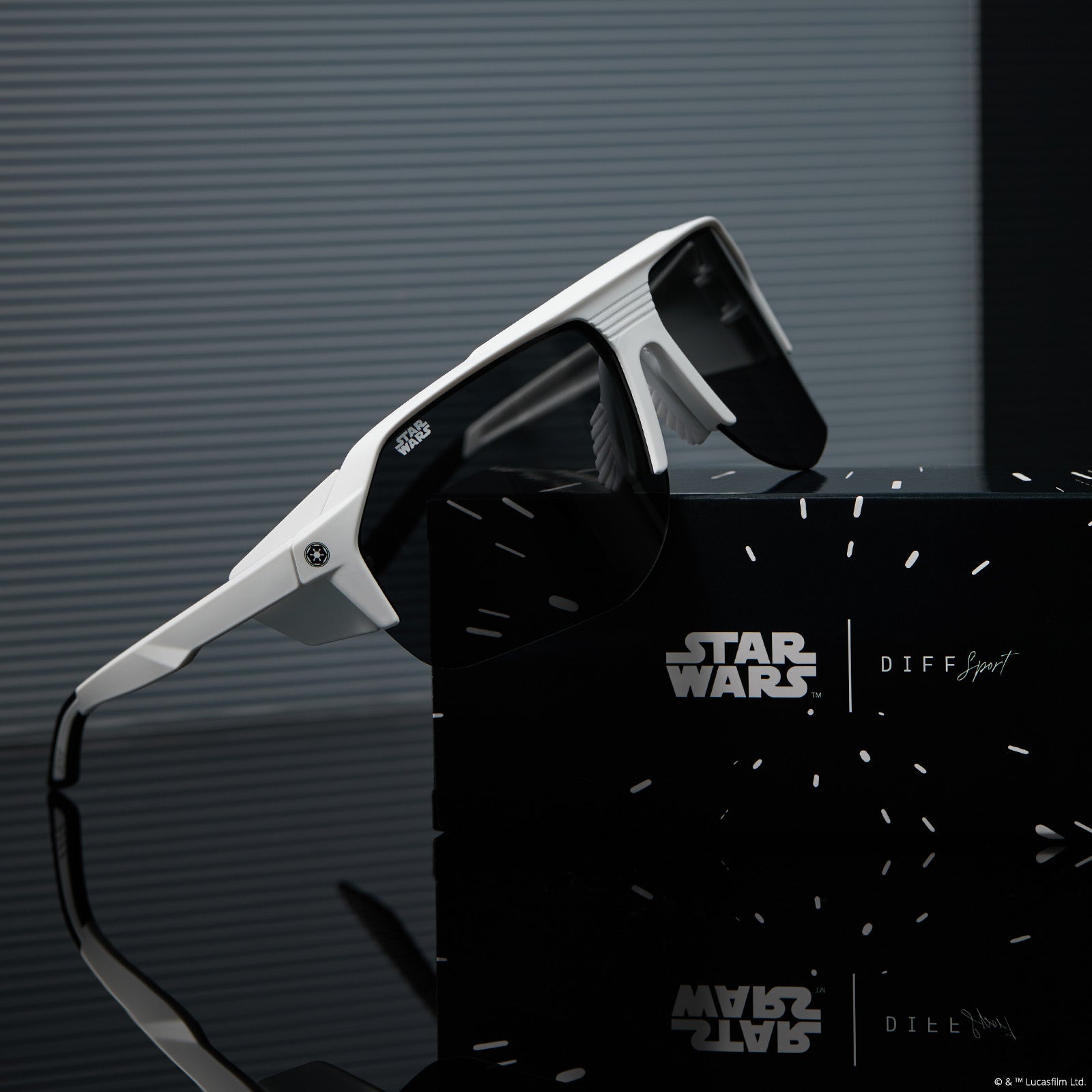 STORMTROOPER SPORT - GALACTIC WHITE + CATEGORY 3 POLARIZED DARK GREY SUNGLASSES - Image 15
