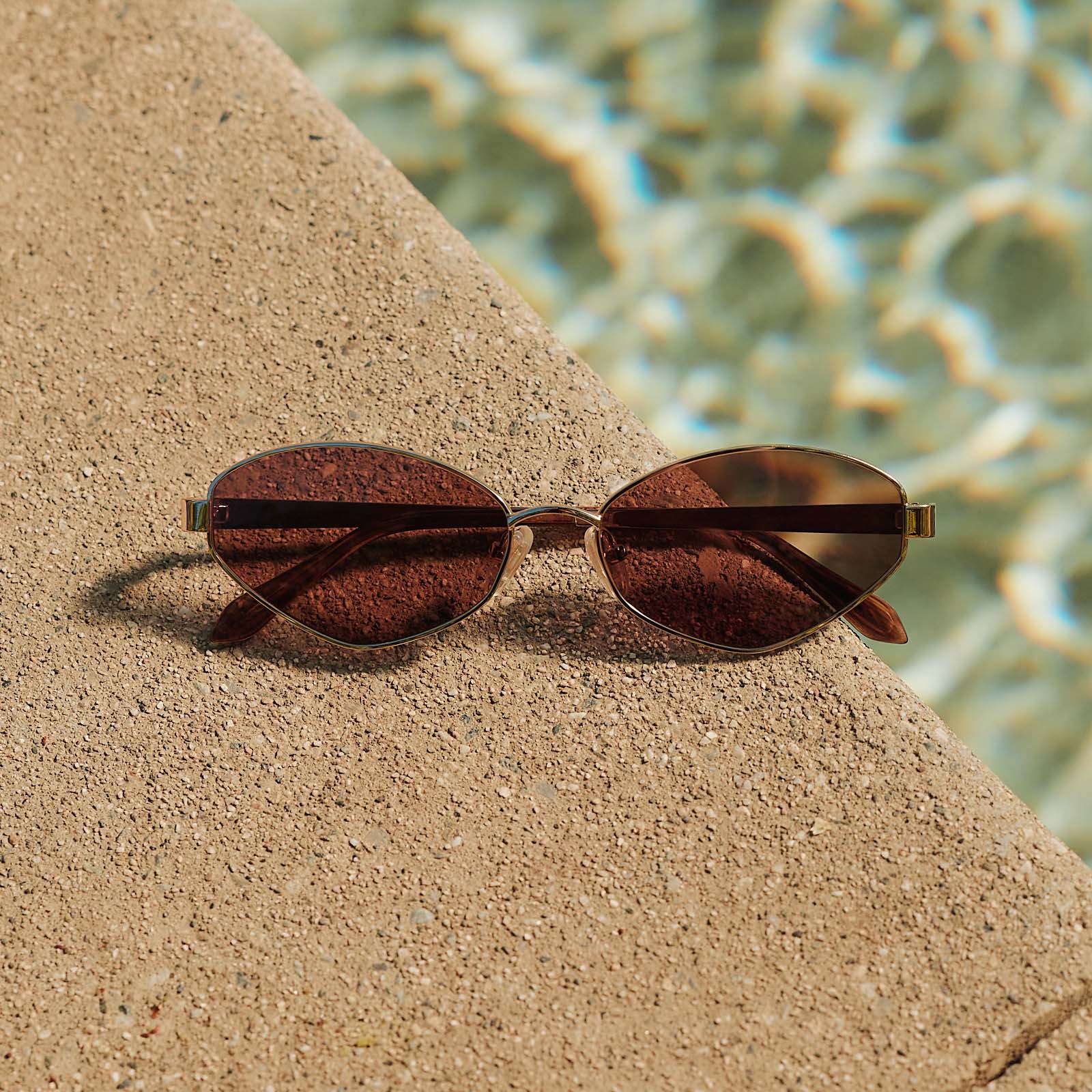 JOJO FLETCHER - JORDY + GOLD + HORN TORTOISE + BROWN SUNGLASSES - Image 6