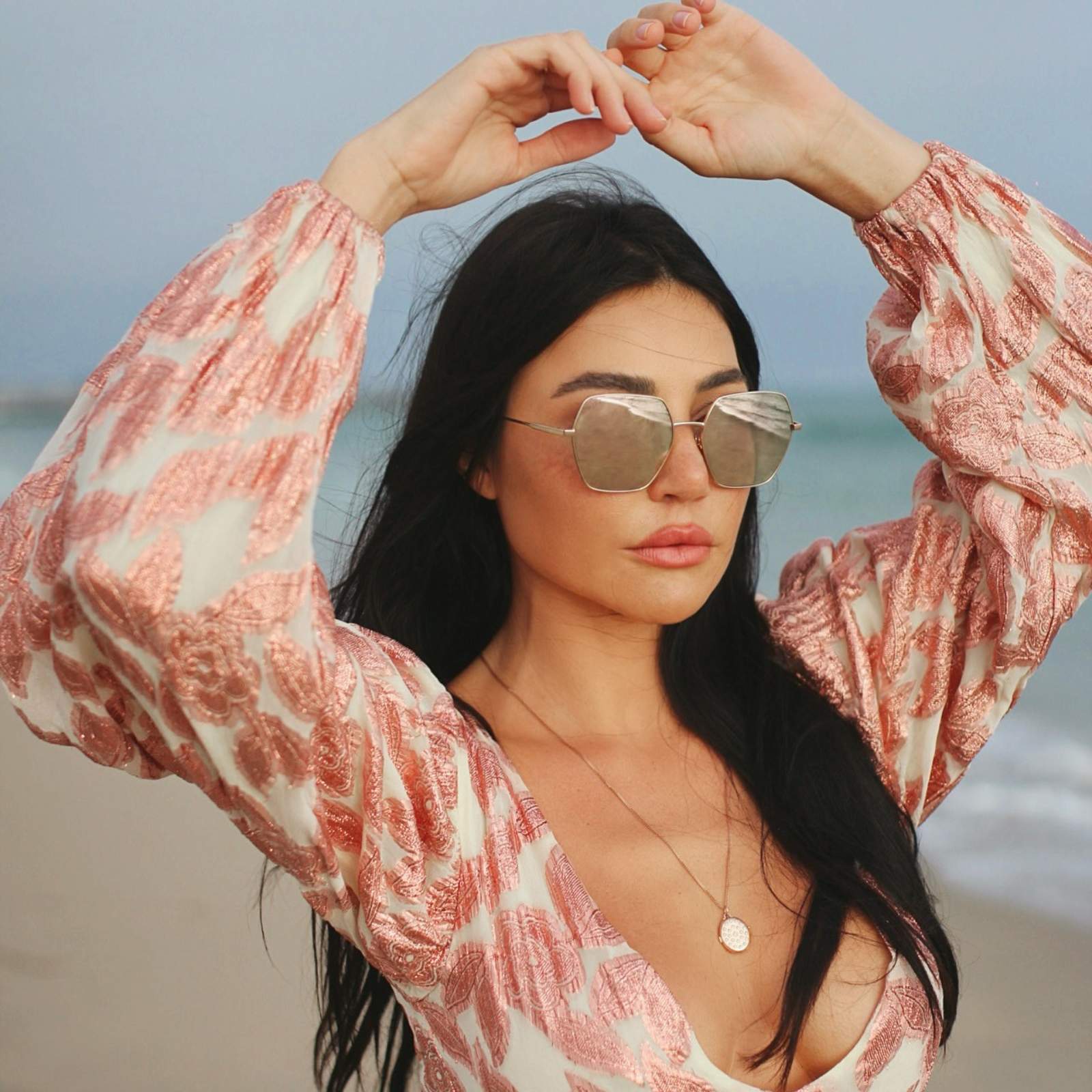 HARLOWE - GOLD + TAUPE FLASH SUNGLASSES - Image 8
