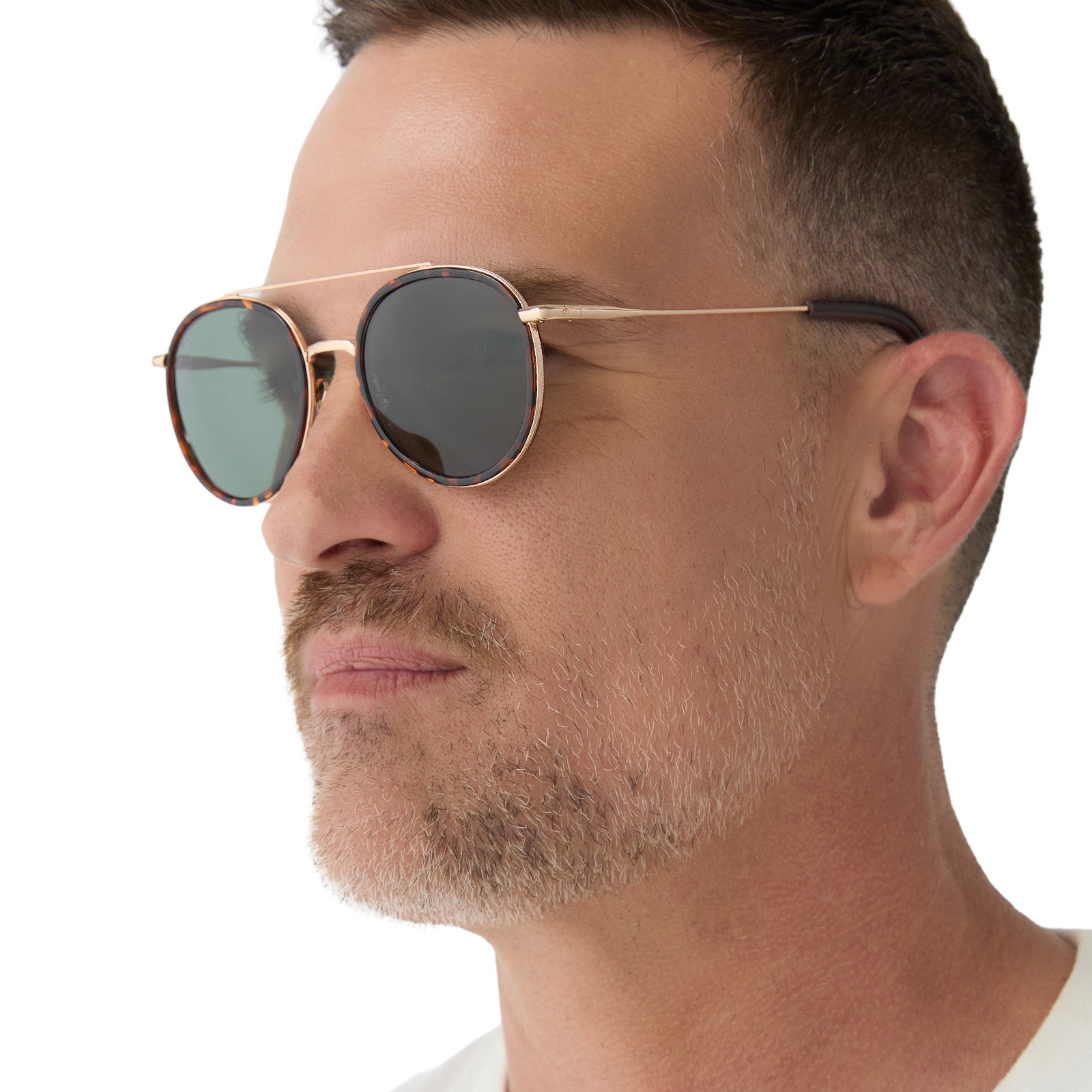 BOBA FETTâ„¢ - MANDALORIAN GOLD + BOUNTY HUNTER GREEN POLARIZED SUNGLASSES - Image 9