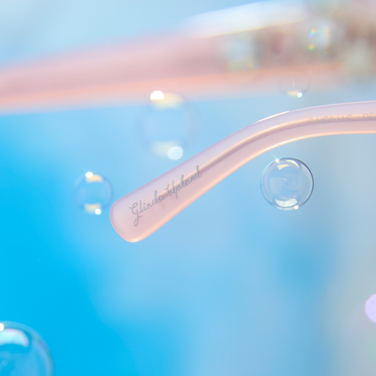 GLINDA UPLAND FOR GOOD - GLASSY PINK CRYSTAL + GLASSES - Image 11