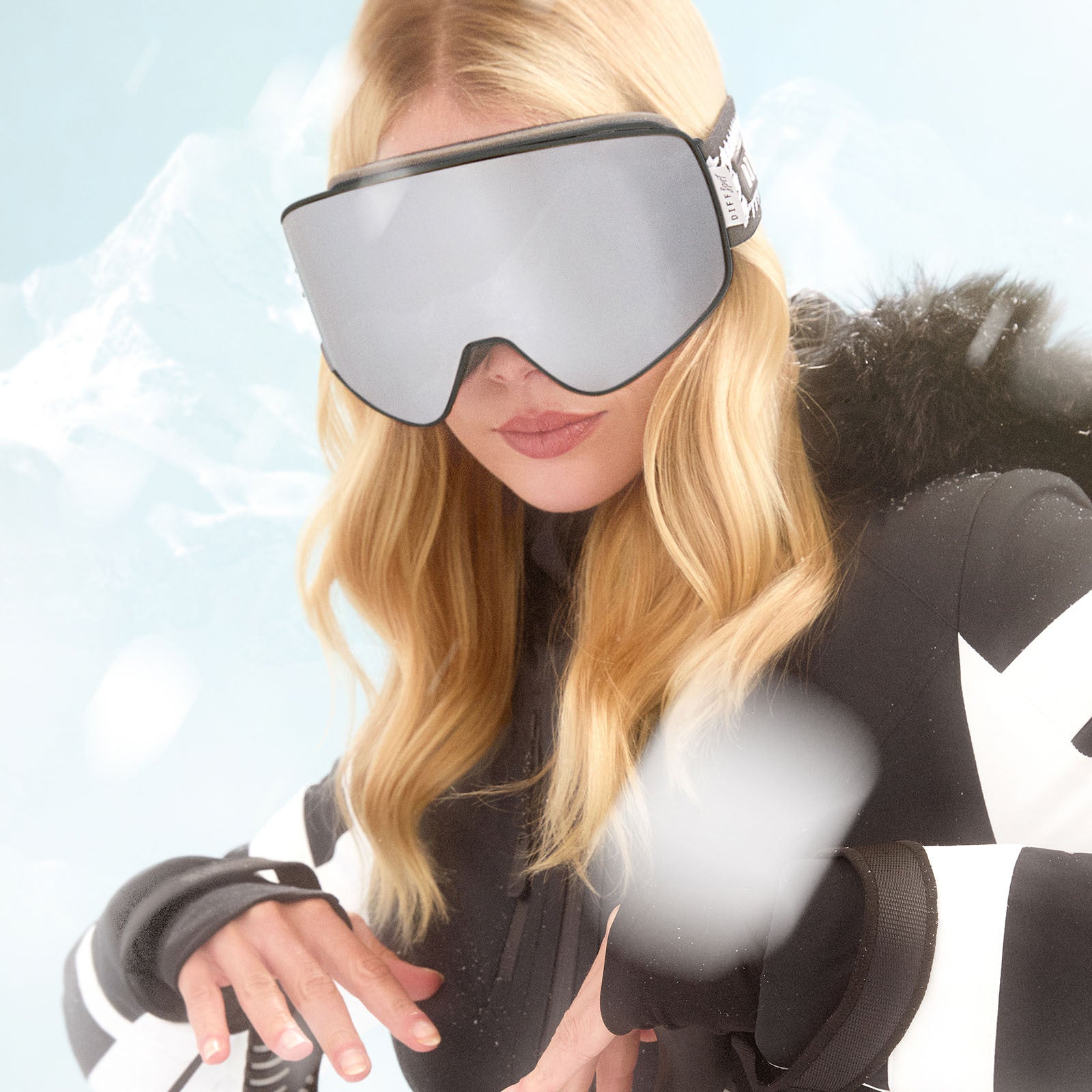 SNOW GOGGLES - FROST + HOUNDSTOOTH + SILVER MIRROR + POLARIZED GOGGLES & FREE AURORA PINK LENS - Image 5