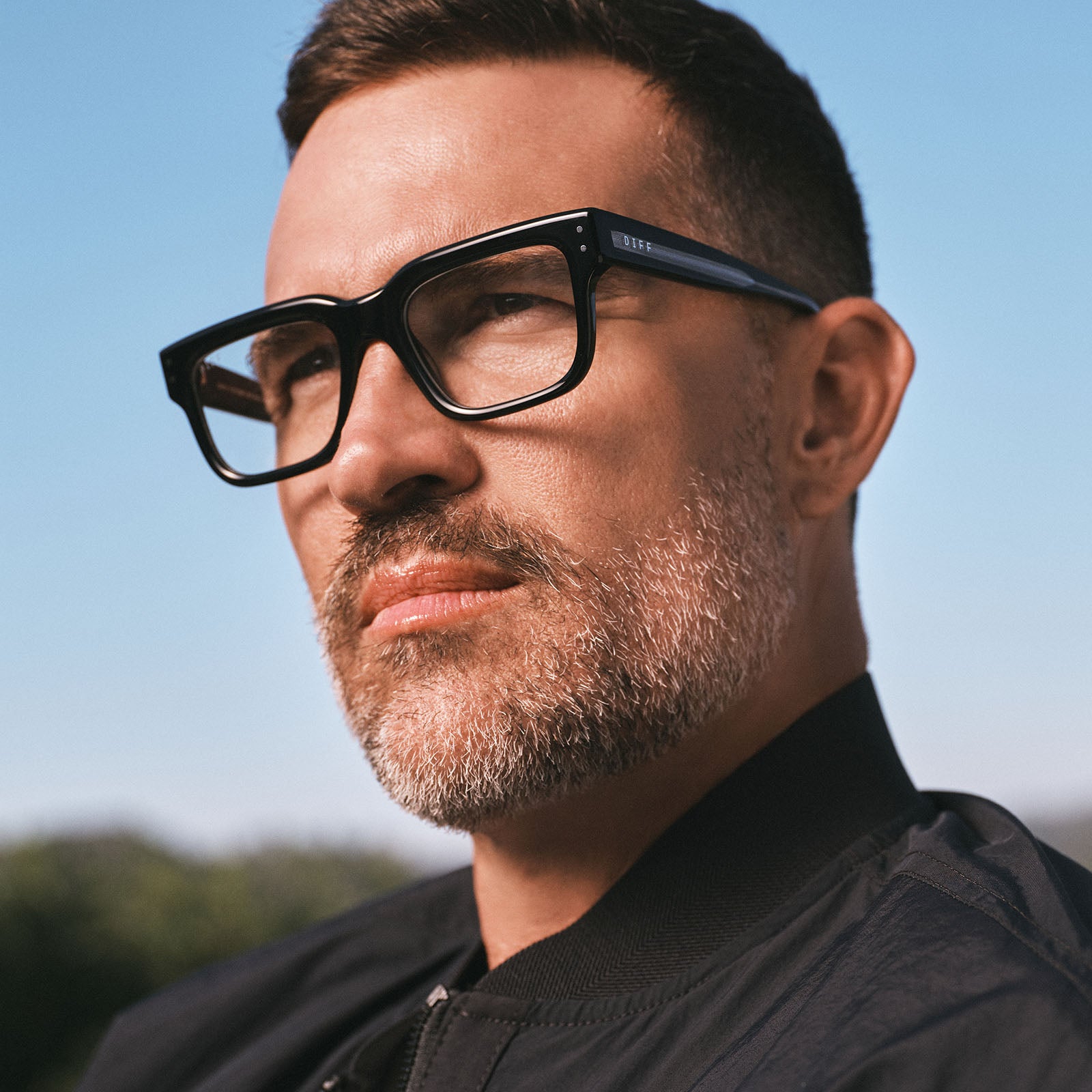 CASH - BLACK + GLASSES - Image 5