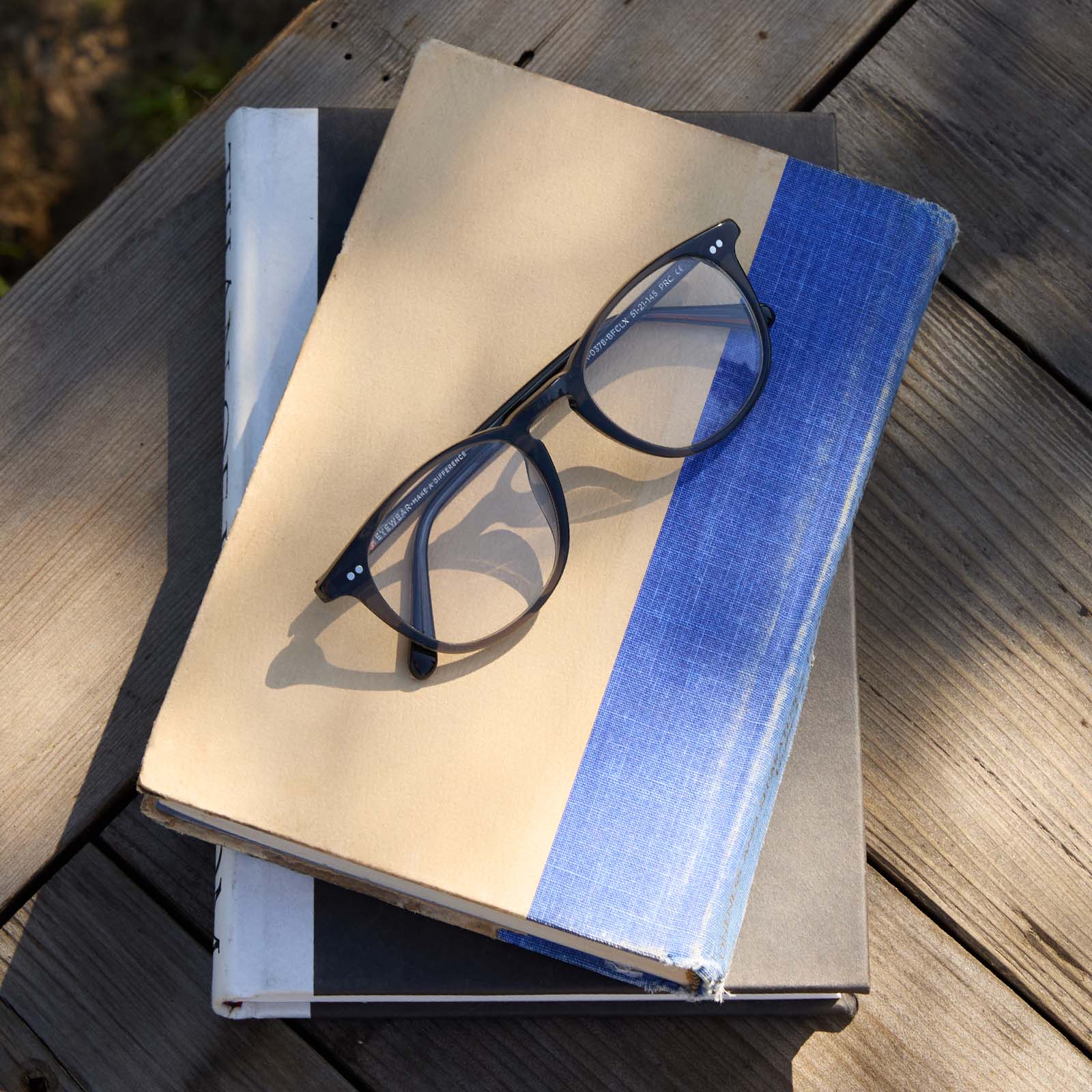 JAXSON - BLACK + GLASSES - Image 7