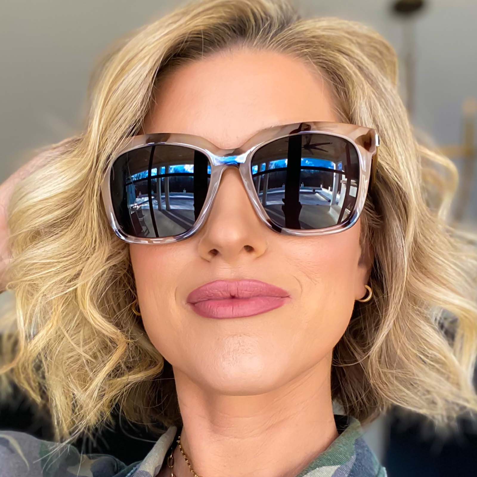 HAILEY - CREAM TORTOISE + SOLID GREY SUNGLASSES - Image 10