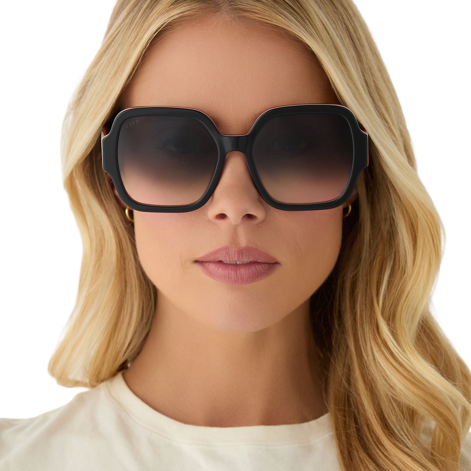 DIONNE - BLACK + GREY GRADIENT SUNGLASSES - Image 7