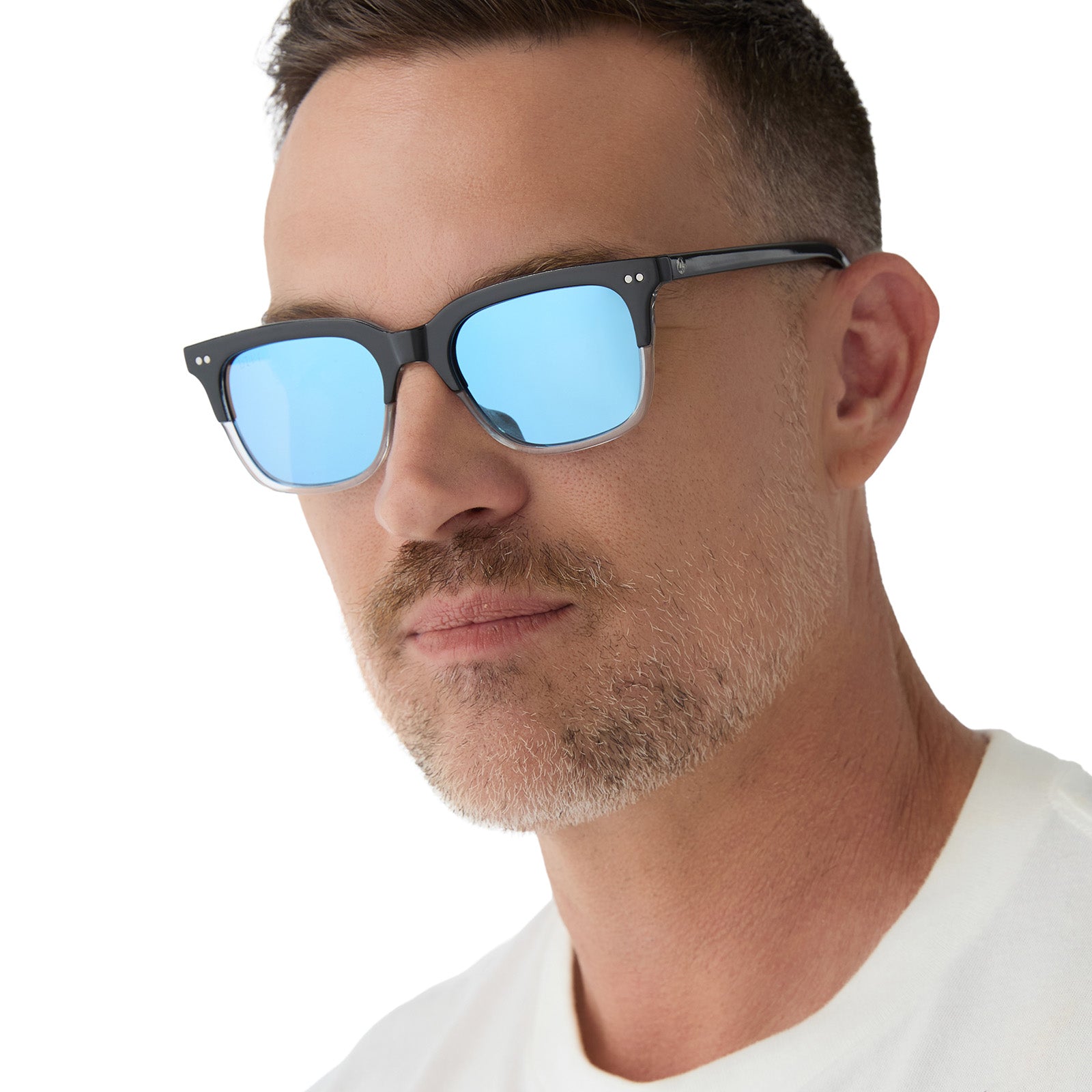 MR. FANTASTICâ„¢ - RETRO BLACK TO CLEAR GRADIENT + QUANTUM BLUE MIRROR + POLARIZED SUNGLASSES - Image 7