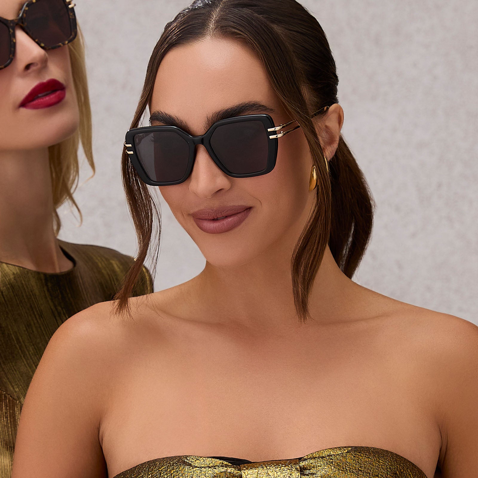 DASHA - BLACK + GREY SUNGLASSES - Image 6