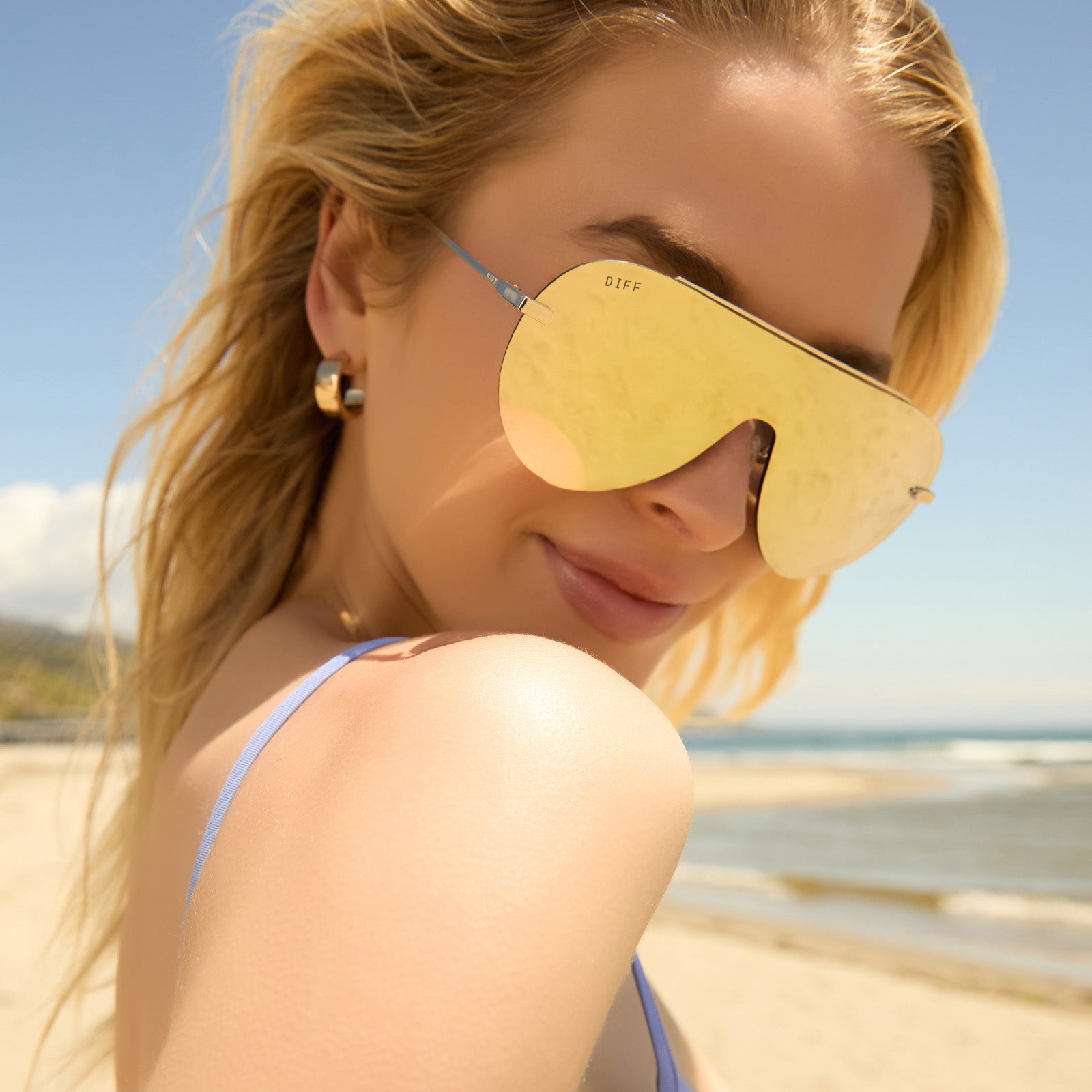 IMANI - GOLD + BRILLIANT GOLD MIRROR SUNGLASSES - Image 5