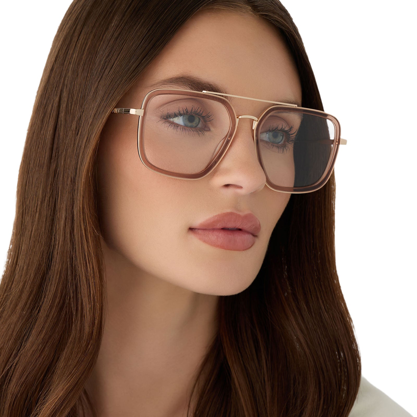 JORDAN - CAFÉ OLE + GOLD + GLASSES - Image 7
