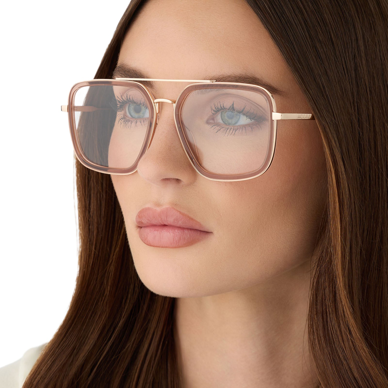 JORDAN - CAFÉ OLE + GOLD + GLASSES - Image 6