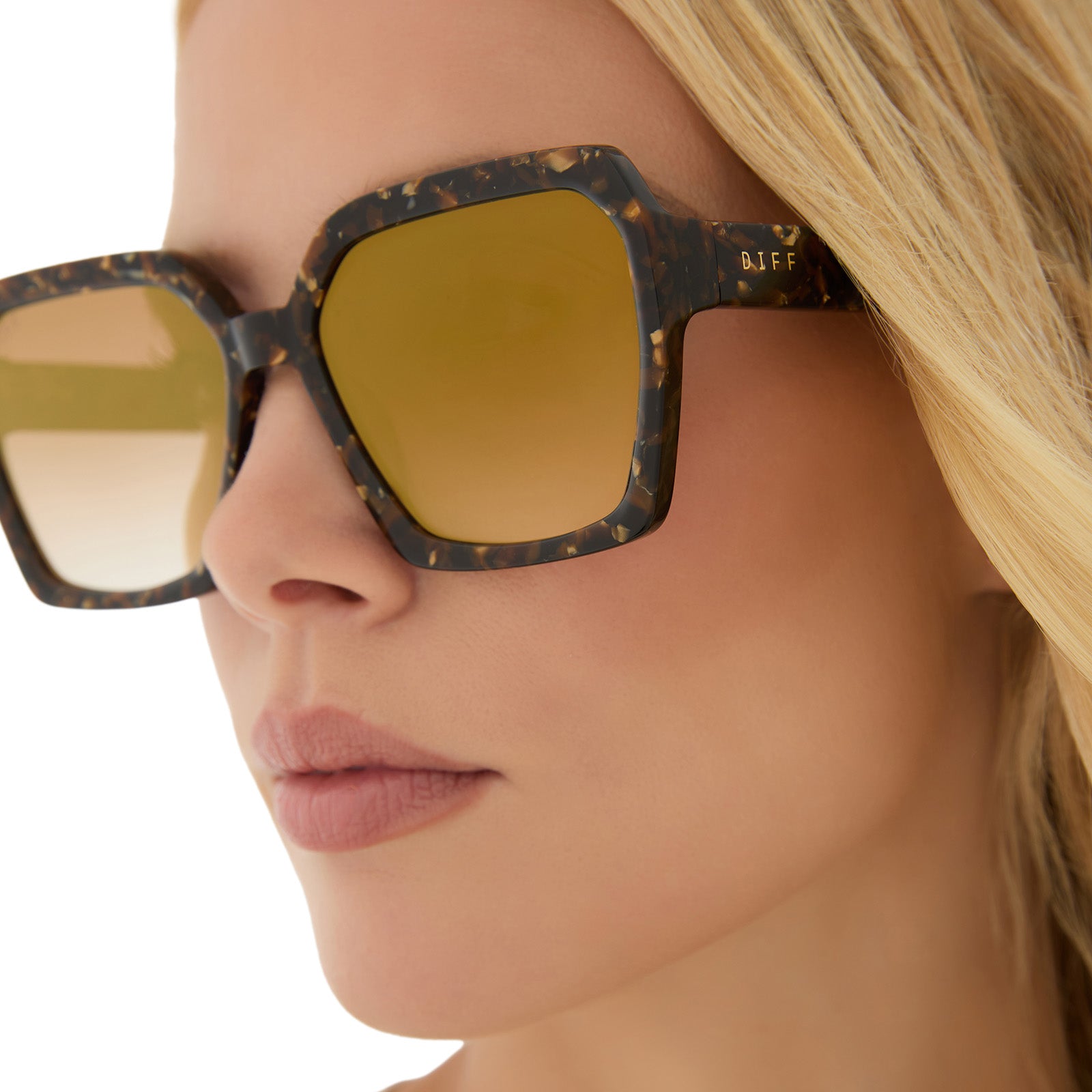 SLOANE - GLITTER TORTOISE + BROWN GRADIENT + POLARIZED SUNGLASSES - Image 6