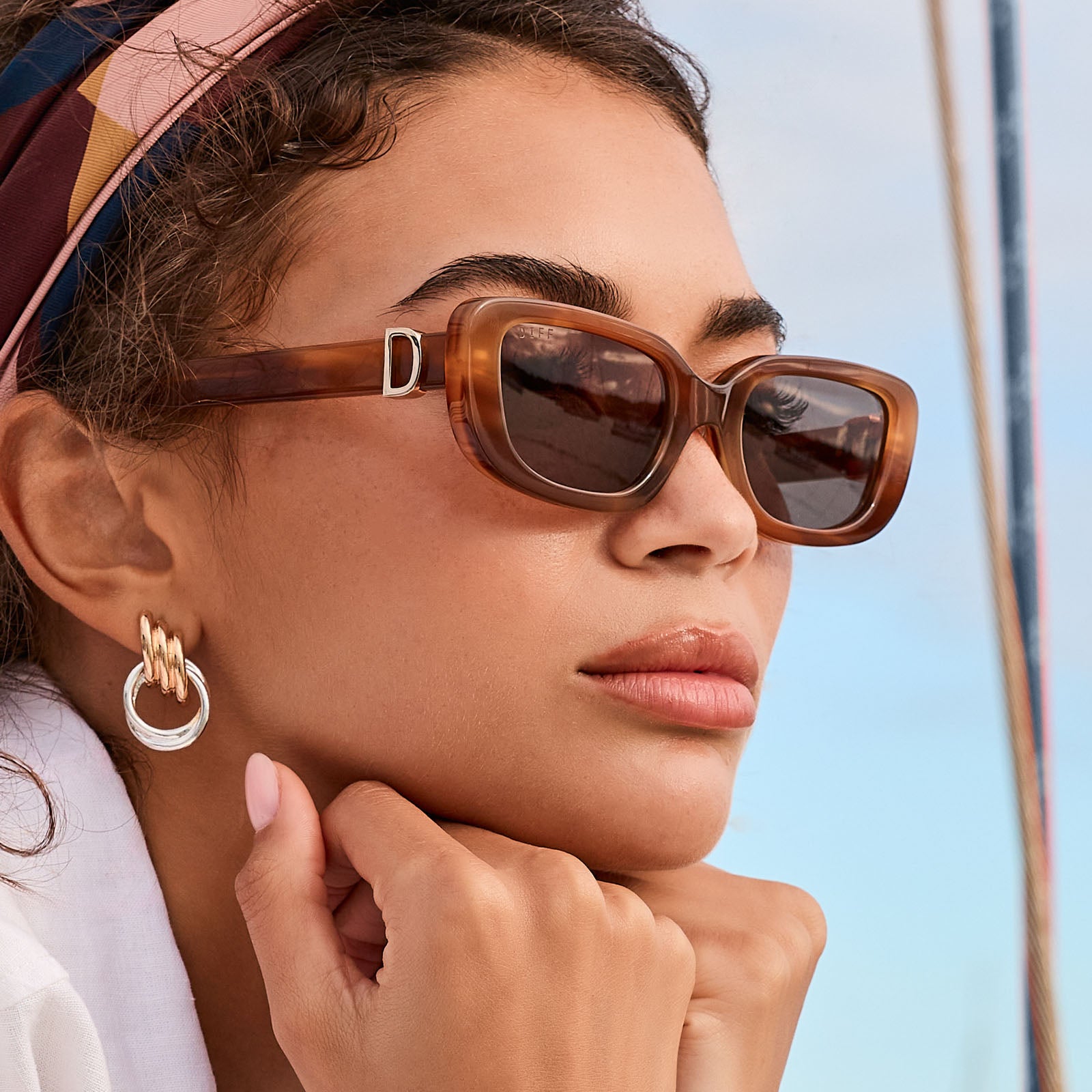 DAPHNE - TAWNY TORTOISE + BROWN + POLARIZED SUNGLASSES - Image 5