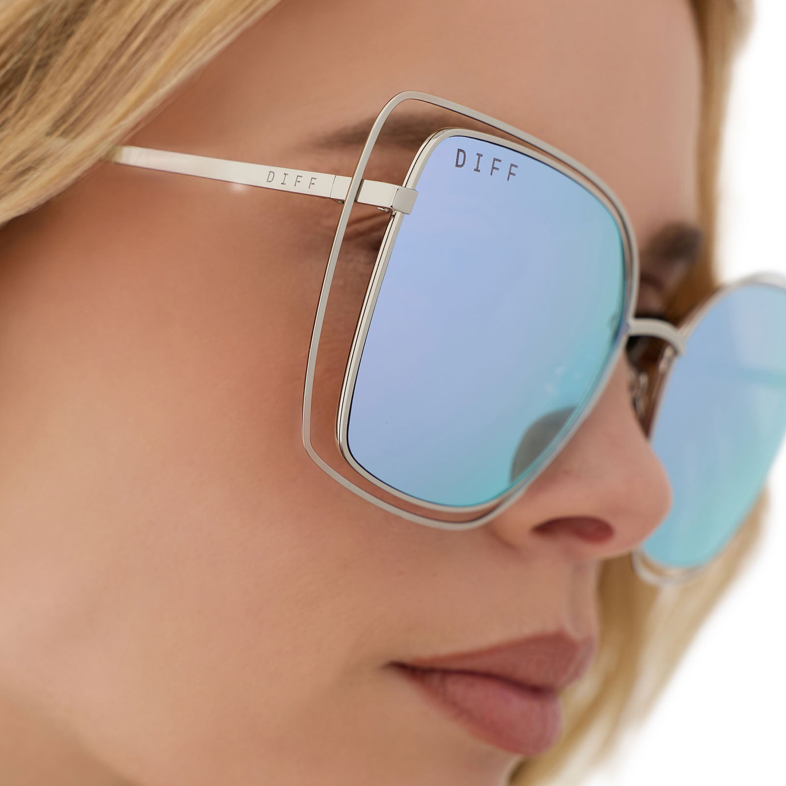 JACQUELINE - SILVER + THISTLE TEMPLE TIPS + LAVENDER MIRROR SUNGLASSES - Image 7
