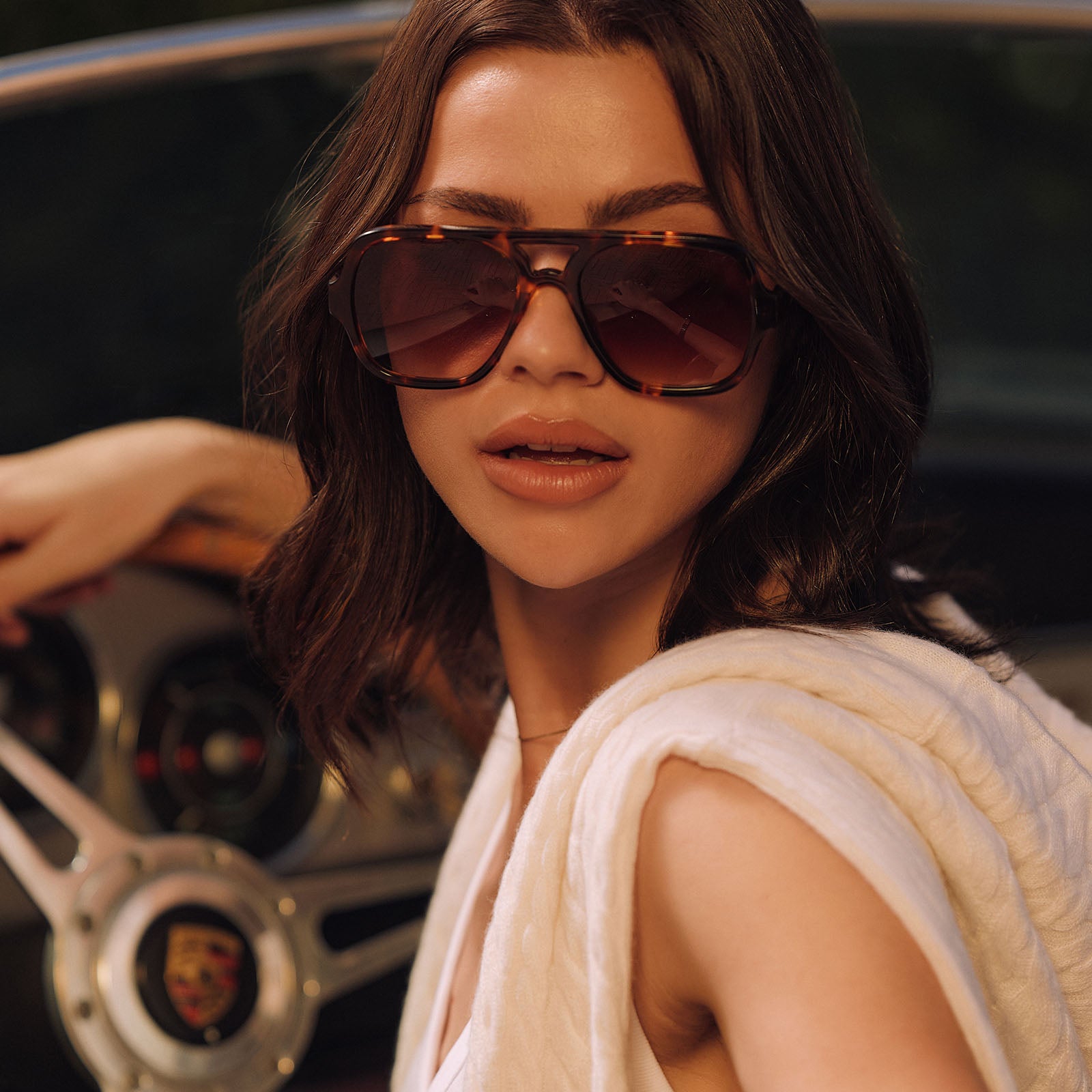LAYTON - RICH TORTOISE + BROWN GRADIENT SUNGLASSES - Image 5
