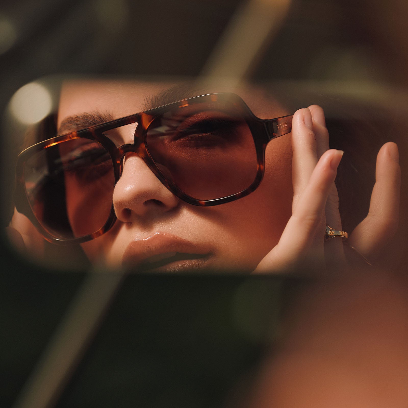 LAYTON - RICH TORTOISE + BROWN GRADIENT SUNGLASSES - Image 6