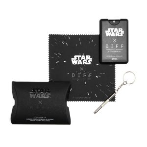 STAR WARSâ„¢ CLEANING KIT - BLACK