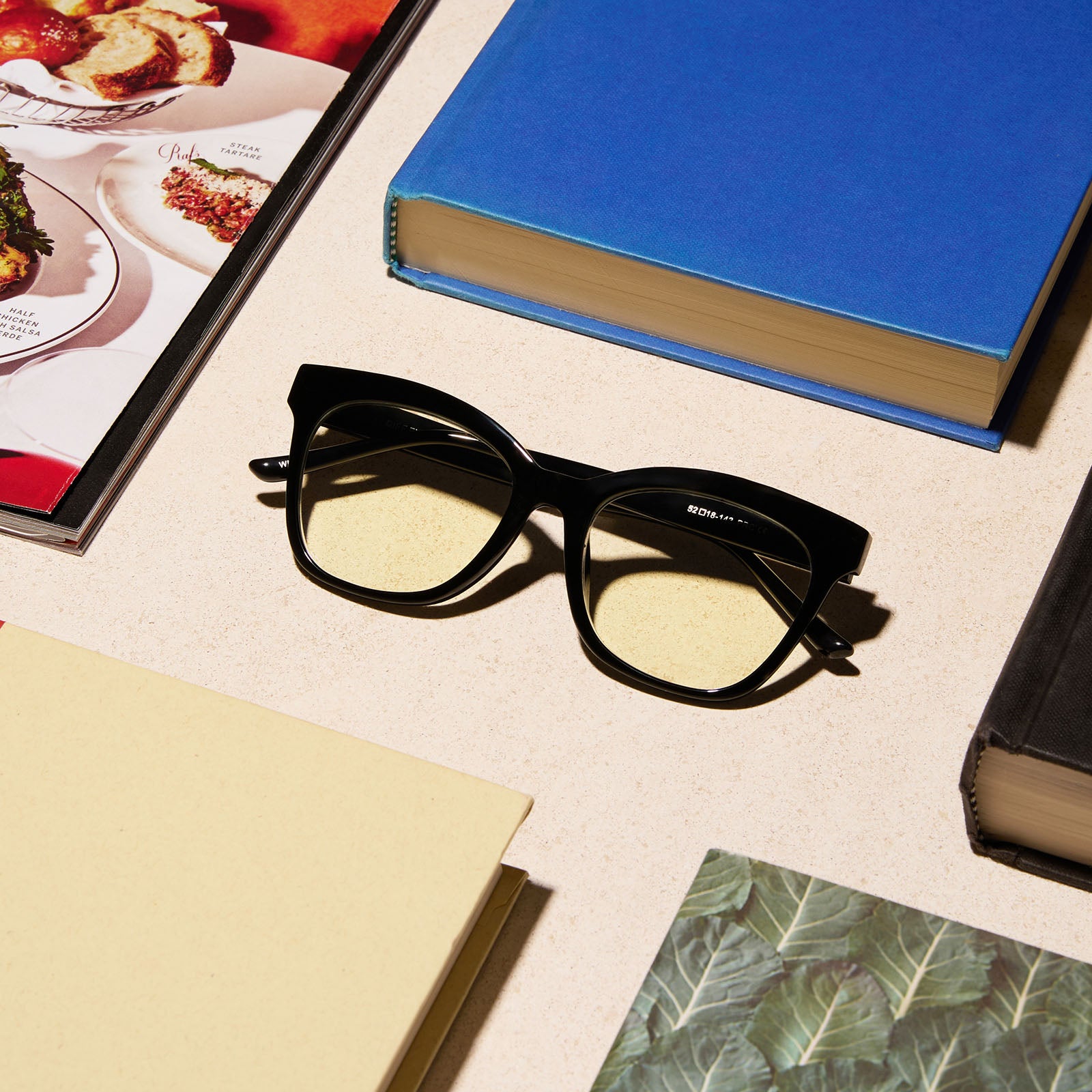 WILLA - BLACK + BLUE LIGHT READERS - Image 7