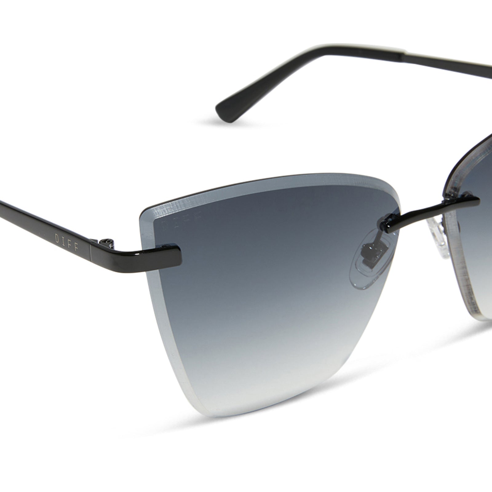 BECKY V - BLACK + GREY GRADIENT SUNGLASSES - Image 4