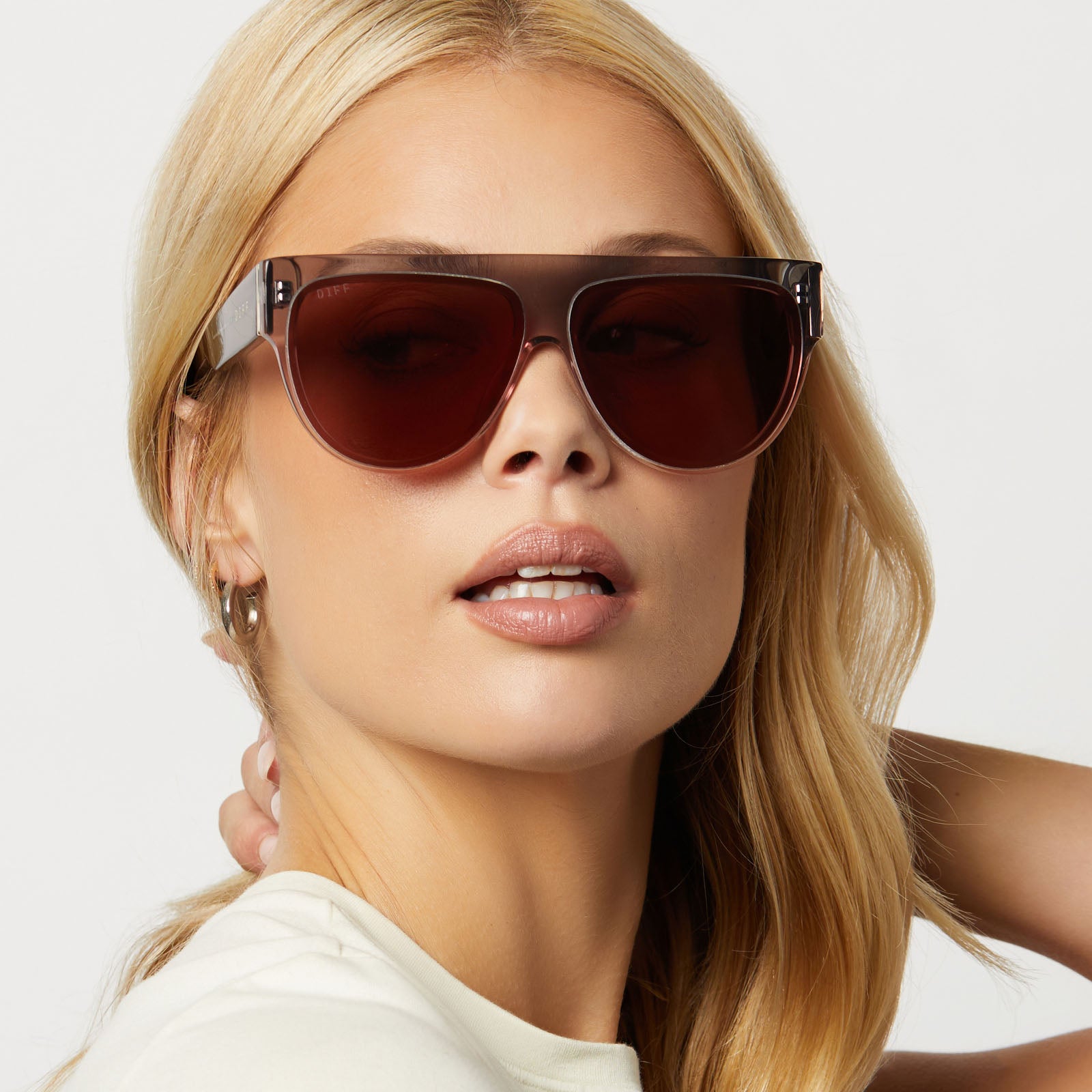 GEORGIE - BLACK SMOKE + VINTAGE ROSE CRYSTAL OMBRE + MAUVE + SILVER FLASH SUNGLASSES - Image 6