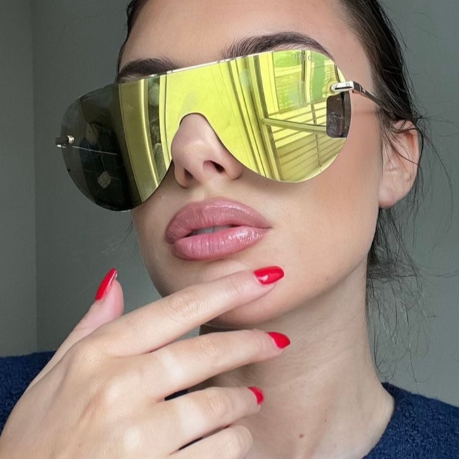 IMANI - GOLD + BRILLIANT GOLD MIRROR SUNGLASSES - Image 14