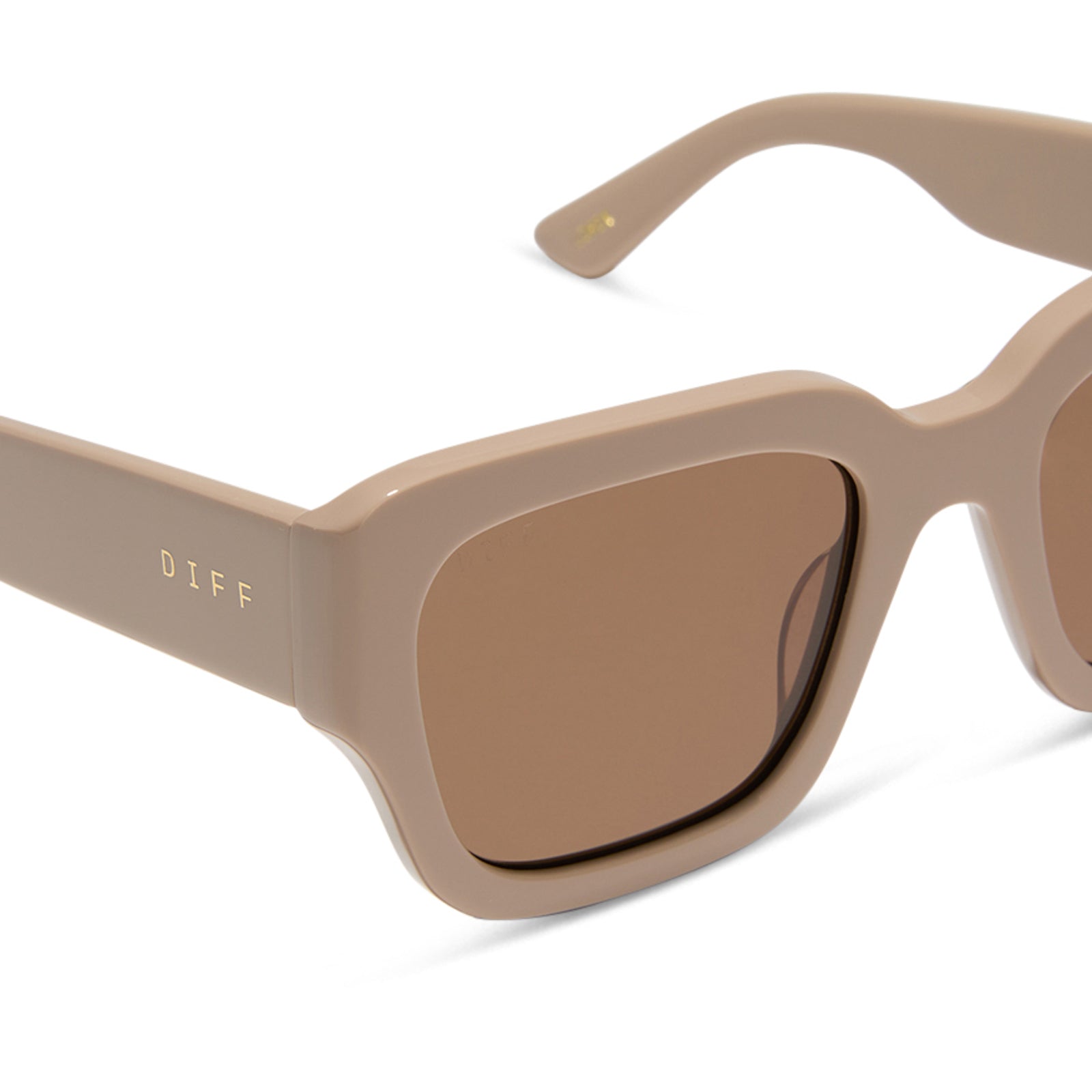 JESSIE JAMES DECKER - LOREN + ALMOND + BROWN SUNGLASSES - Image 4