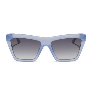 JESSIE JAMES DECKER - VIVI + MILKY BLUE PEARL + GREY GRADIENT SUNGLASSES