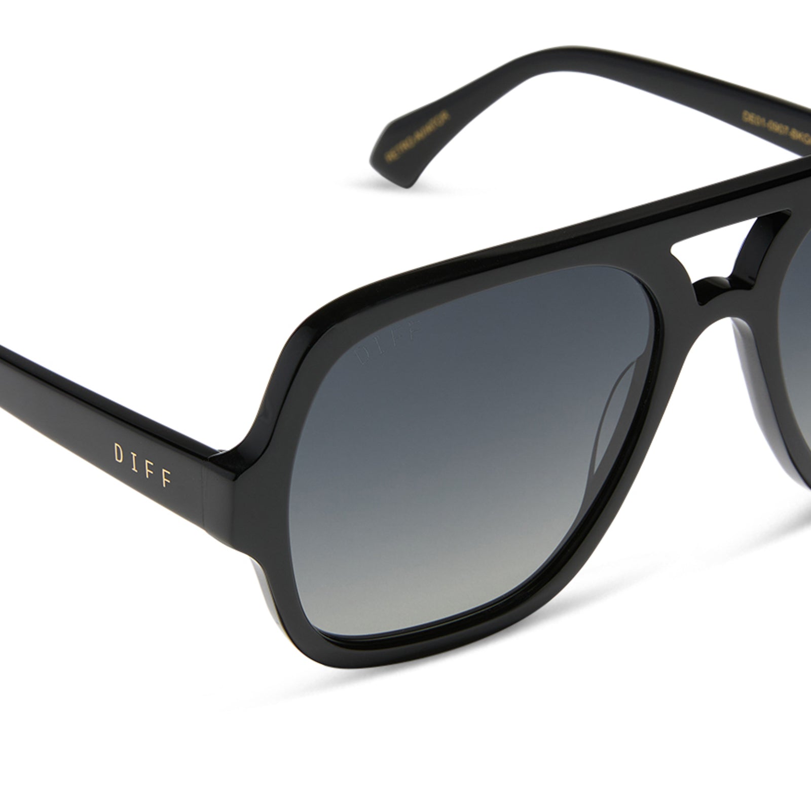 LAYTON - BLACK + GREY GRADIENT + POLARIZED SUNGLASSES - Image 4
