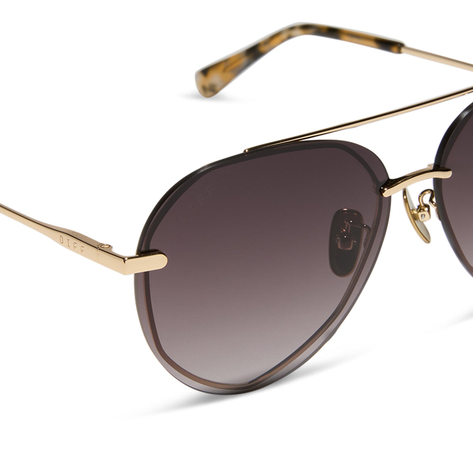 LENOX - GOLD + SEA TORTOISE TIPS + BROWN GRADIENT SUNGLASSES - Image 4
