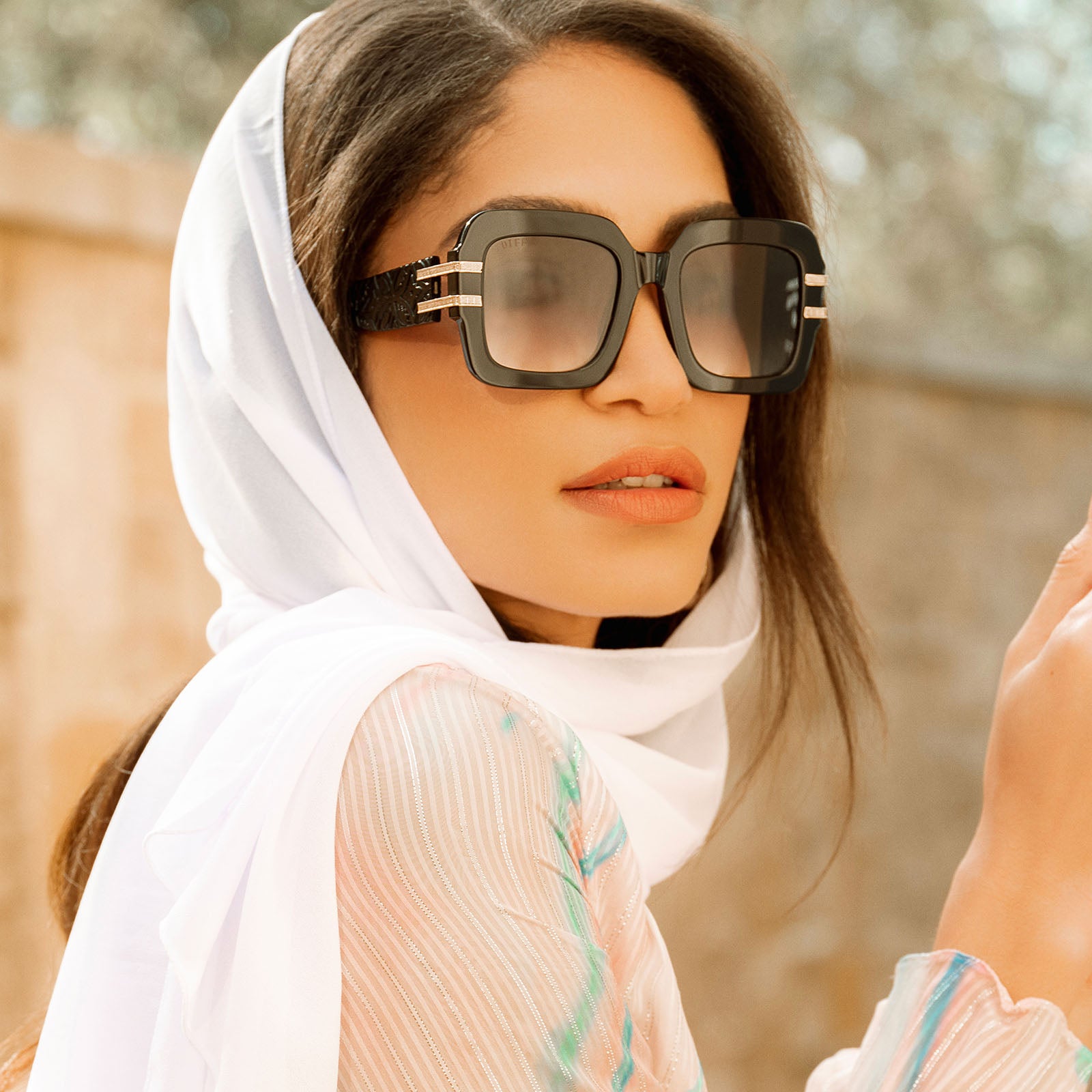 TANYA MCQUOID - LUXE BLACK + GLASSES - Image 11