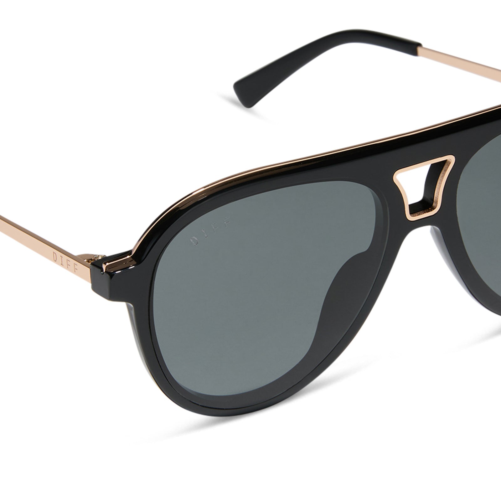 TOSCA III - BLACK + GREY + POLARIZED SUNGLASSES - Image 4